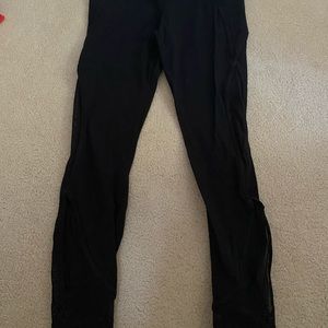 7/8 Black Leggings With Mesh Detail and Cut Outs